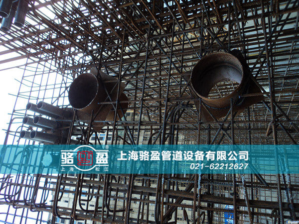 <a href=http://www.www.dnaa.cn target=_blank class=infotextkey>防水套管</a>和墻體之間的結(jié)合